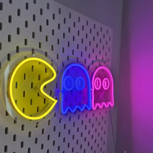 نيون باك مان