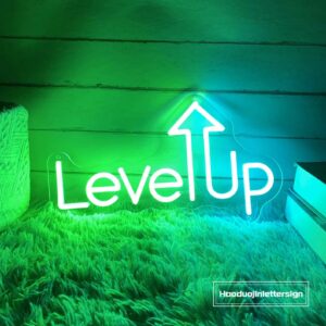 لوحة نيون ليف أب