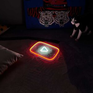 لافتة نيون يوتيوب