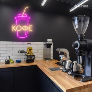 لافتة نيون قهوة بكوب ويا ماصة