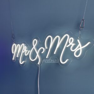 لافتة نيون Mr&Mrs