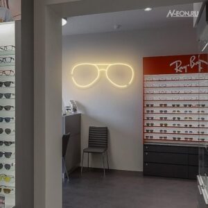 يافطة نيون نظارات