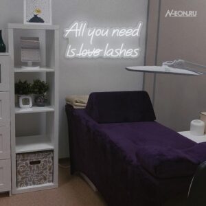 يافطة نيون All you need is love lashes
