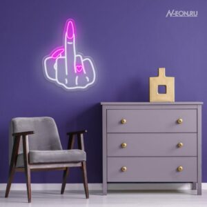 لافتة نيون - مانيكير تعرفوها