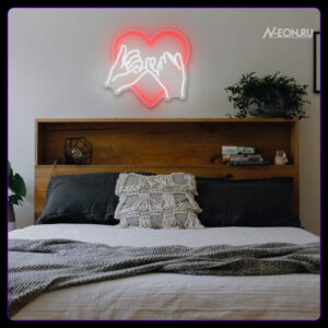 لافتة نيون ايدين كيوت بالگلب