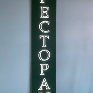 لافتة نيون مطعم بخط مجسم