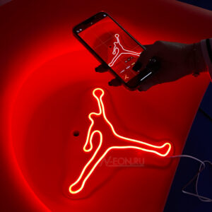 لافتة نيون "جوردن"